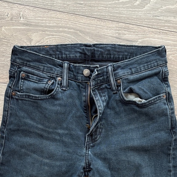 Levi's Dark Blue Denim Jeans - Picture 2 of 6